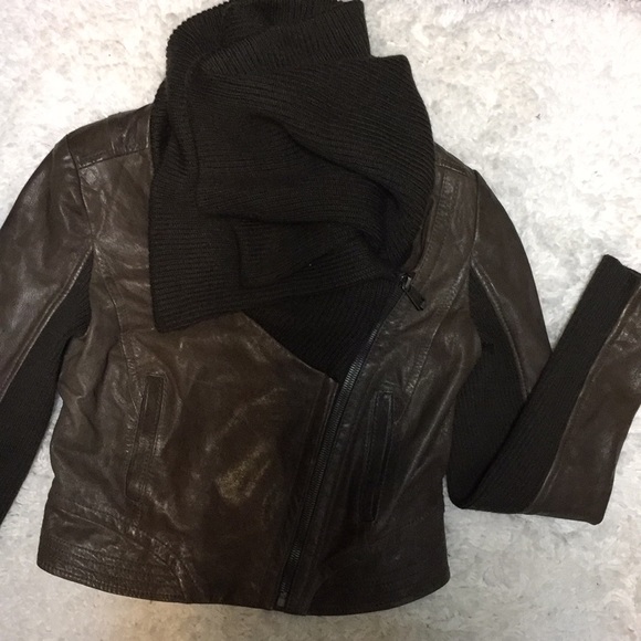 Andrew Marc Jackets & Blazers - PRICE DROP! Andrew Marc Real Leather Scarf Jacket